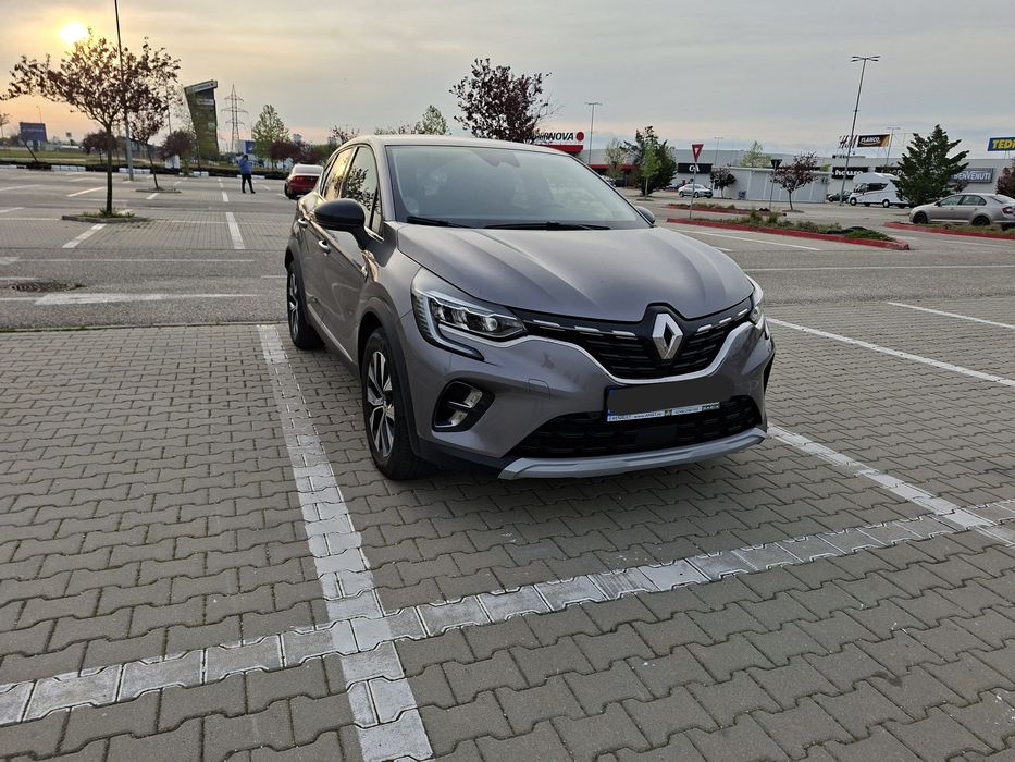 Renault Captur II Techno 1.3 TCe Mild Hybrid 140 CP | 2024 | 27.500 km | Stare excelentă