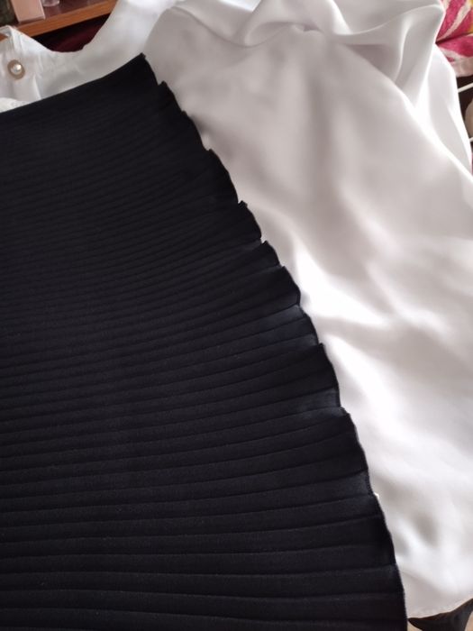 Юбка школьная синяя. 40 размер.