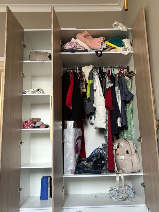 Шкаф в спальню прихожую