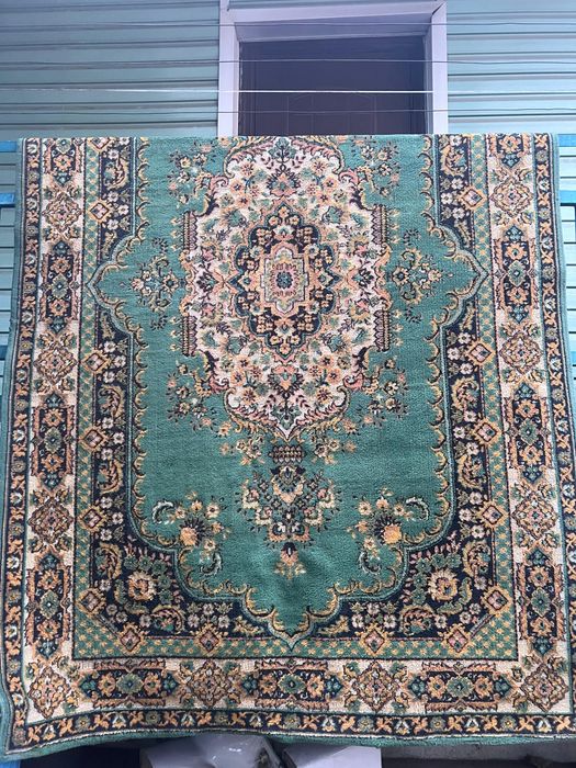 Продам ковер 2*3