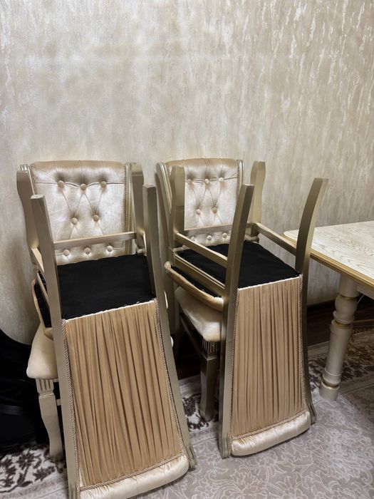 Срочно!!! Продается готовая мебель стол стул 12 мест