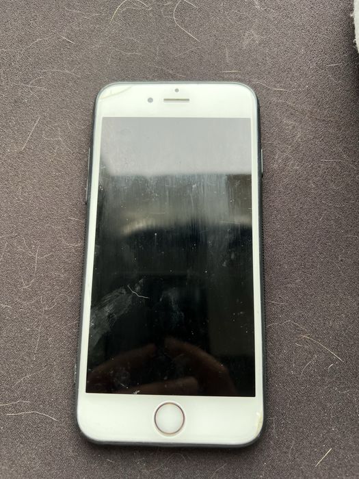 iPhone 6s 64 гигабайта Торг имеется