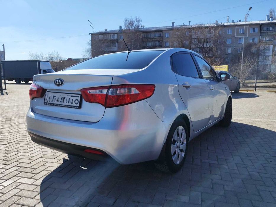 Продам Kia Rio 2013 года