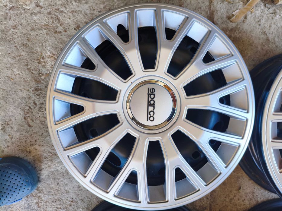 Оригинални VW стоманени джанти 14" 5x100 ET35 + тасове Sparco