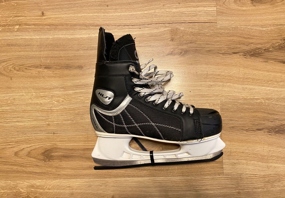 Patine barbati 44