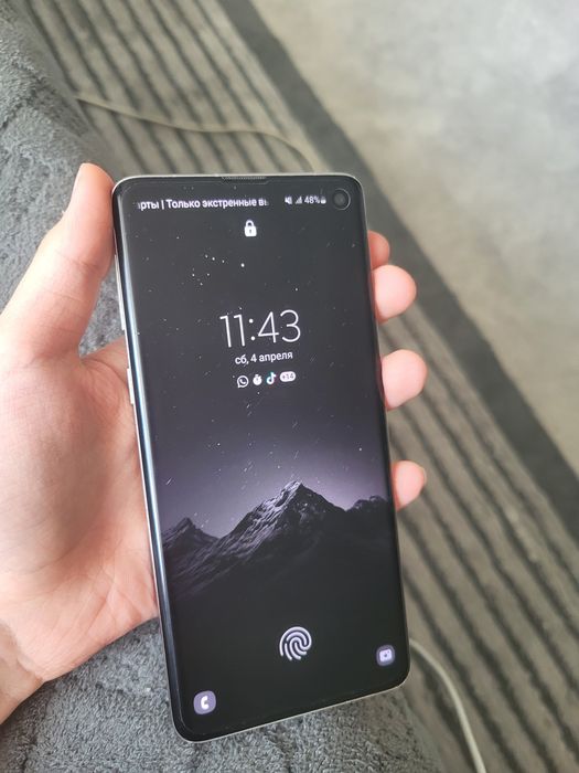 Samsung s10 128/8