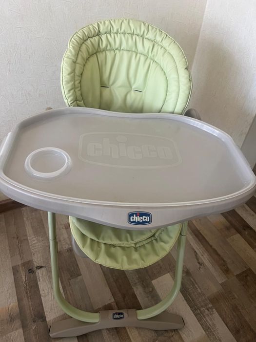 Детский стул для кормления