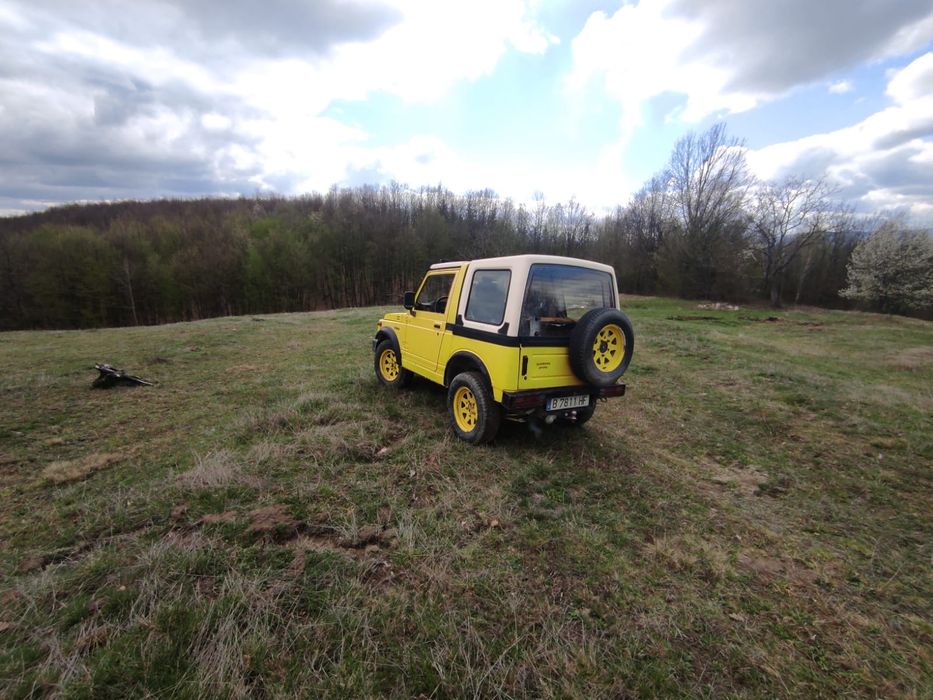 Suzuki samurai sj410