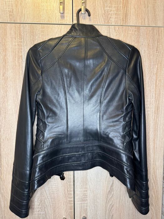 Продам кожаную куртку