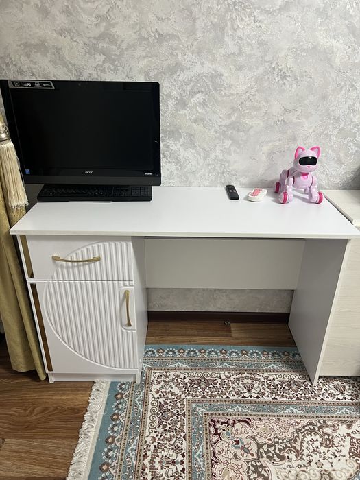 Продам парта стол рабочий