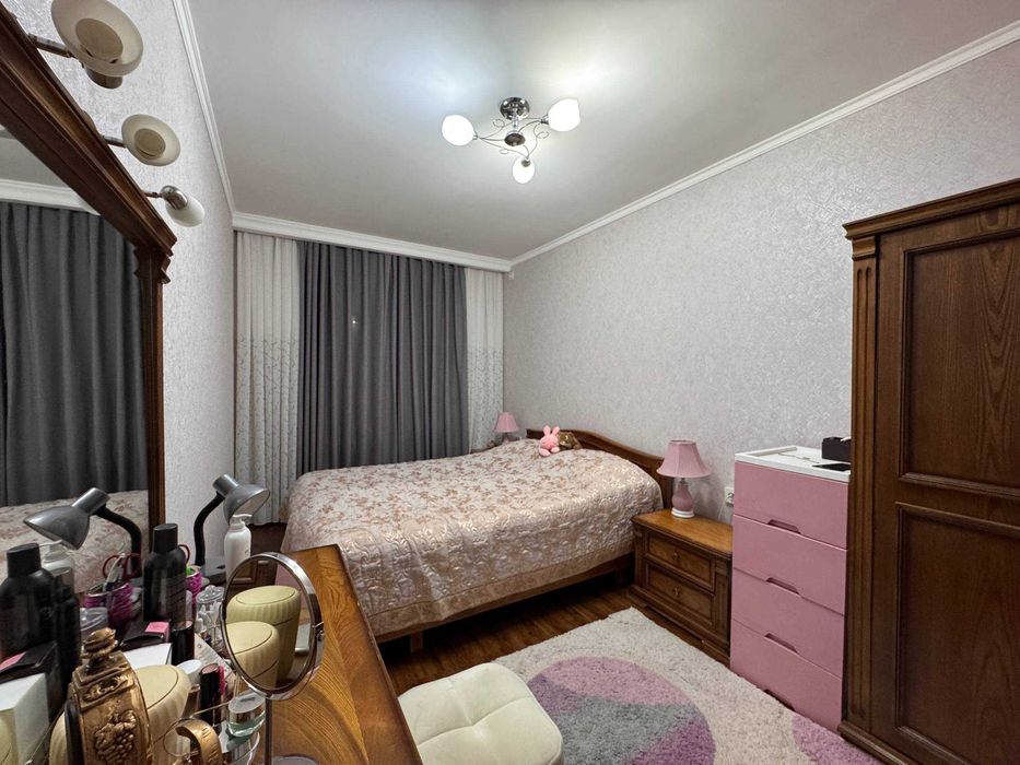 78 м². Продаётся 4-комнатная квартира у метро БИЙ.