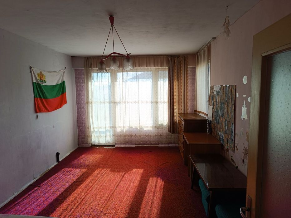 Продава се Двустаен апартамент в Велики Преслав - 64 кв.м за 487 €/кв.м - Снимка #1