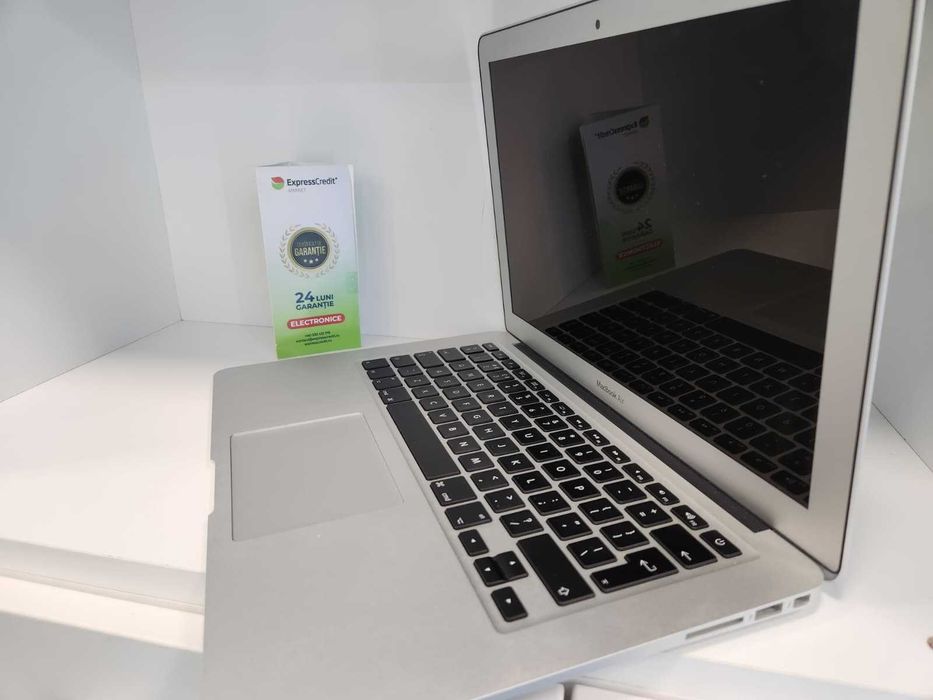 MacBook Air 13″ 2017 de vânzare | OLX.ro