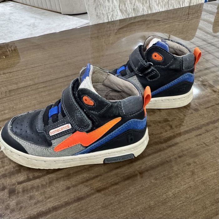 Детски обувки Biomecanics, Vans, Nike Jordan, Sketchers