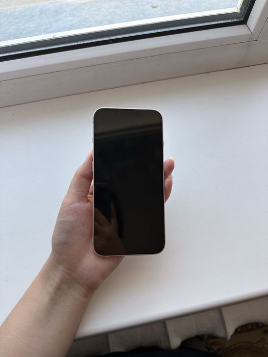 Iphone 13 розовый