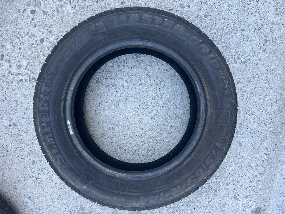 4 anvelope iarna 175/65 r14