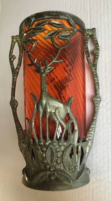 Ваза в металлической оправе «Олень»