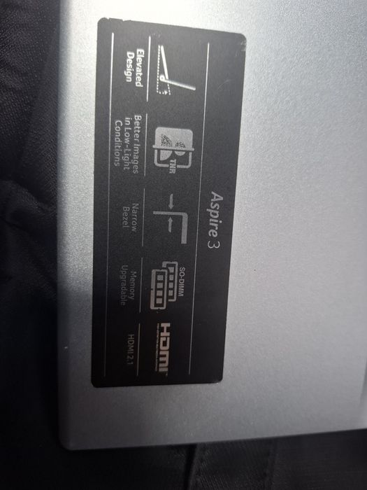 Ноутбук сотилади Acer