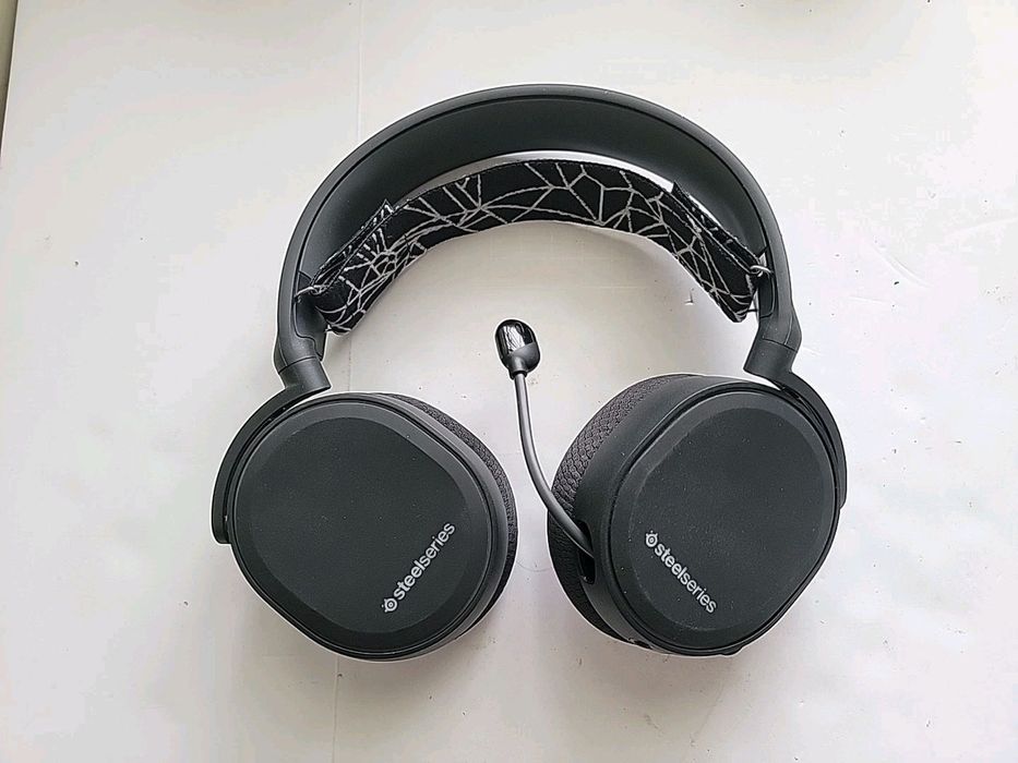 Наушники игровые SteelSeries Arctis 5