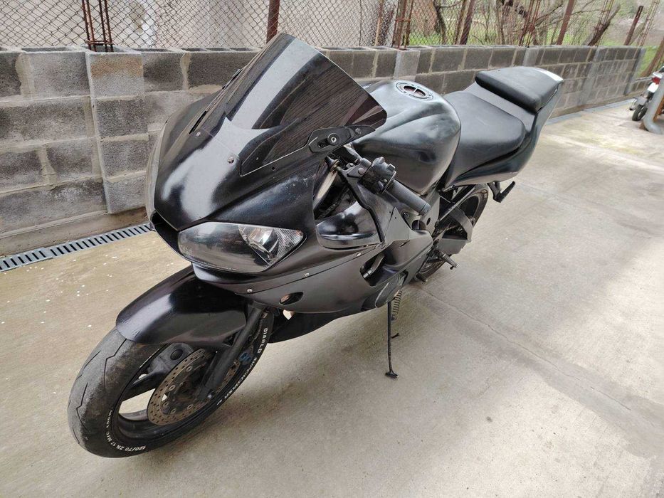 Yamaha YZF-R6 на части