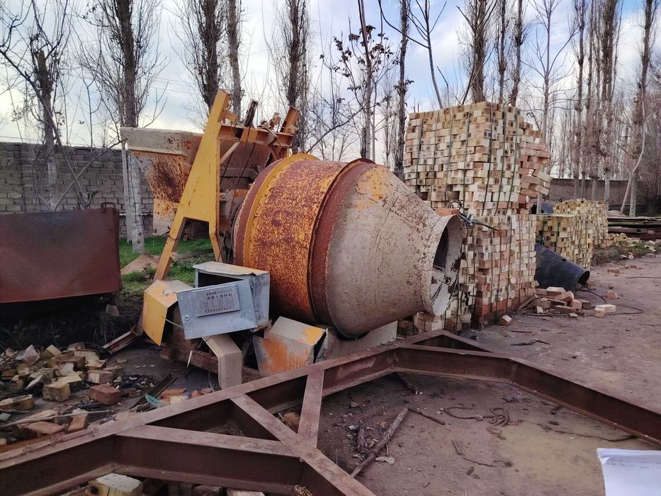 Betonniy mishalka srochna