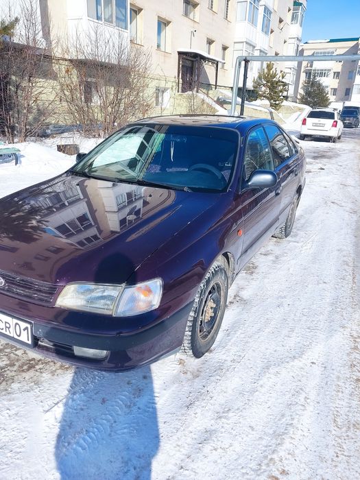 Продам автомобиль Карина Е