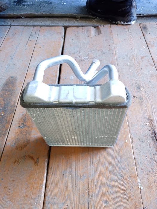 Продам радиатор печки