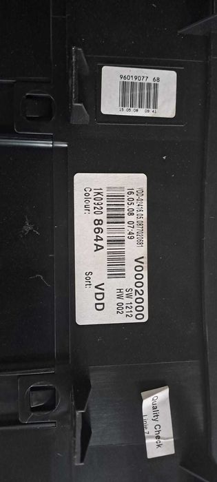 Ceasuri bord VW Golf 5 benzina MiniDOT in KM , cu codul: 1k0920846A