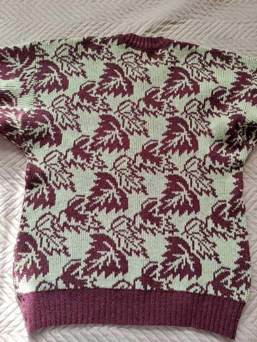 Дамска вълнена блуза ползвана в мбого добро състояние