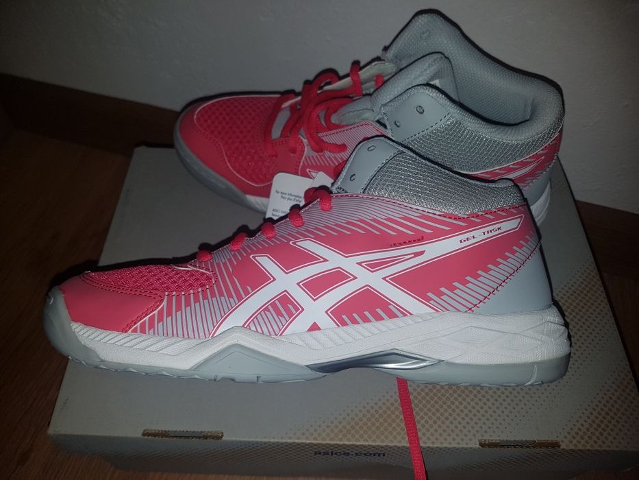 Дамски волейболни маратонки asics gel task mt