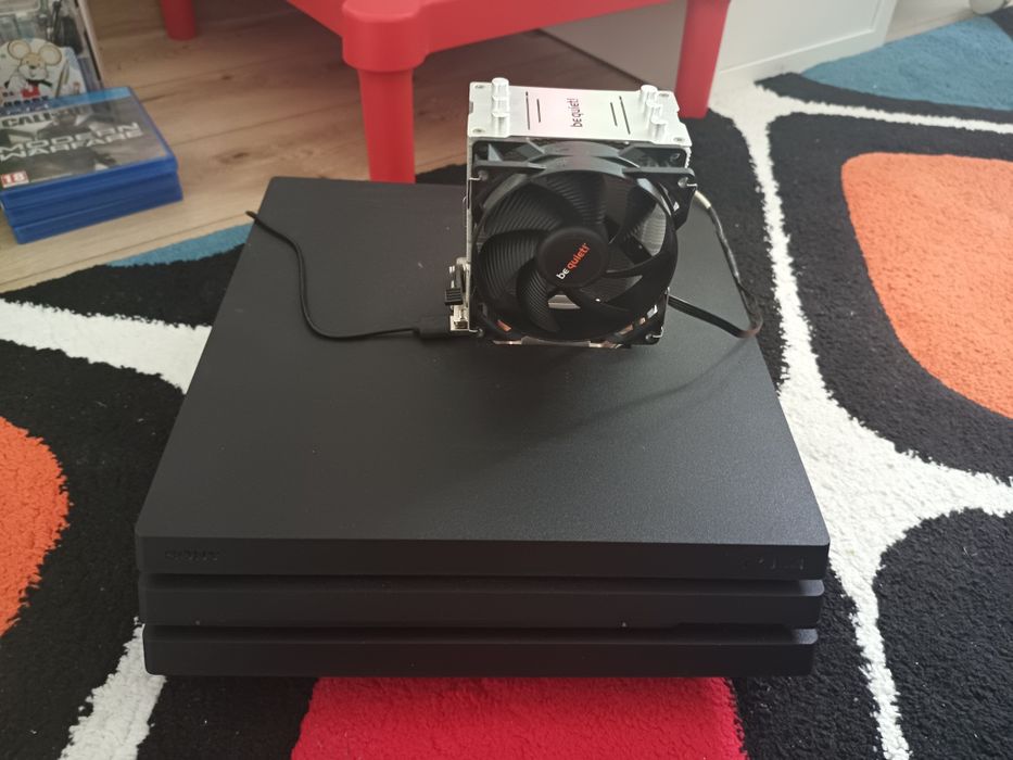 Playstation 4 pro modificat(nu face zgomot)