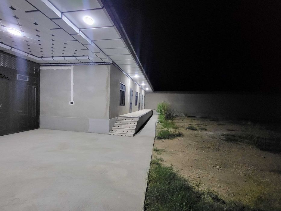 Sotiladigan Uy Shahar Atrofida