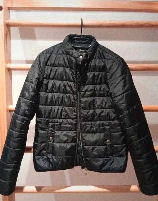 Geacă pentru femei Stradivarius – S