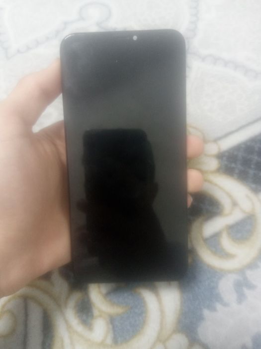 iPhone xs max ekran arginal ishlaydi
