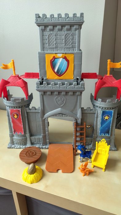 PAW PATROL Rescue Knights Замък щабквартира