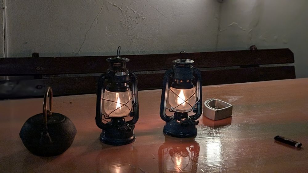 Lămpi pe gaz, chinezești, originale.