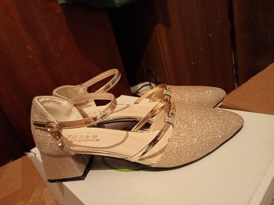 Туфли женские 39 розмер