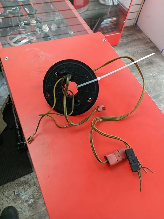 Рулевой шлейф Мерседес