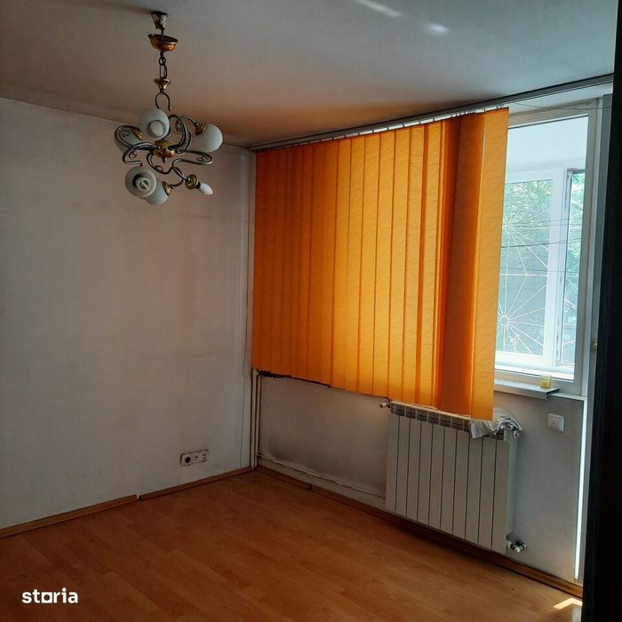 ap 4 camere str Cetatea de Balta S6