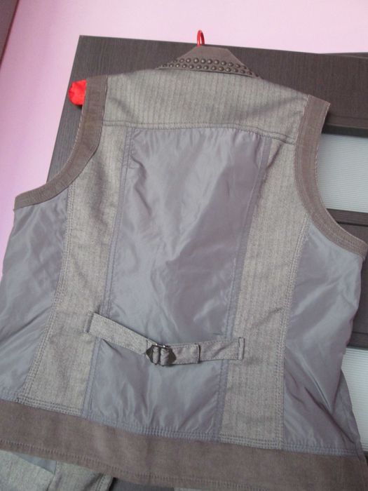 vesta dame Bonita deosebita 40