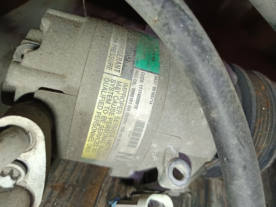 Компресор за климатик за Опел Мерива 1.6 бензин