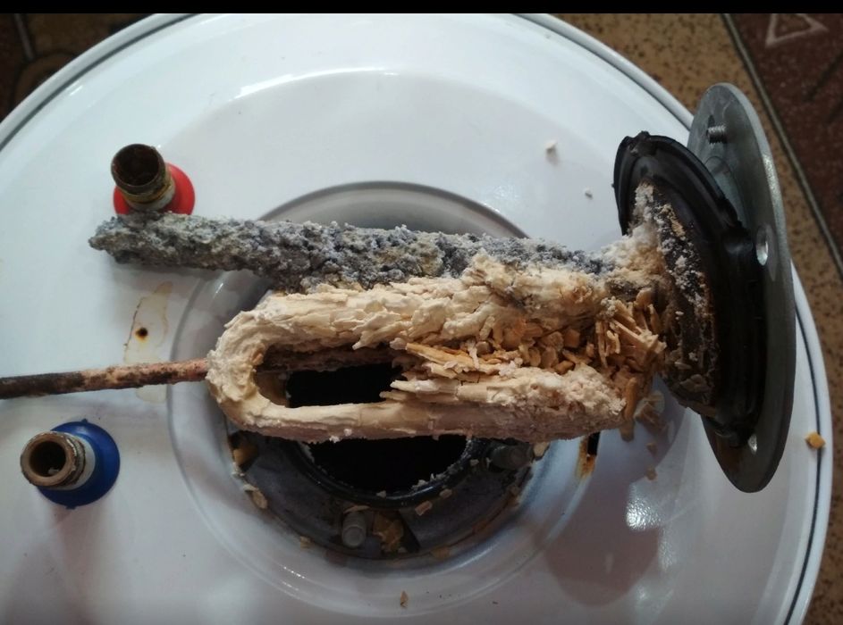 Ремонт бойлеров  (чистка)