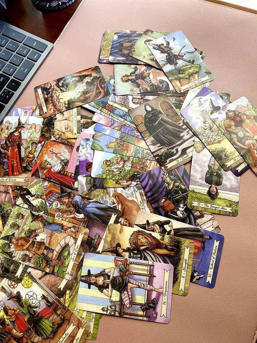 Карты МАК Повседневное Таро Ведьмы (Everyday Witch Tarot), разм. 6*10.