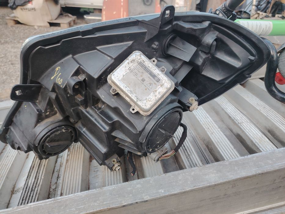 Faruri Originale Xenonn Mercedes Sprinter 13-18 complete