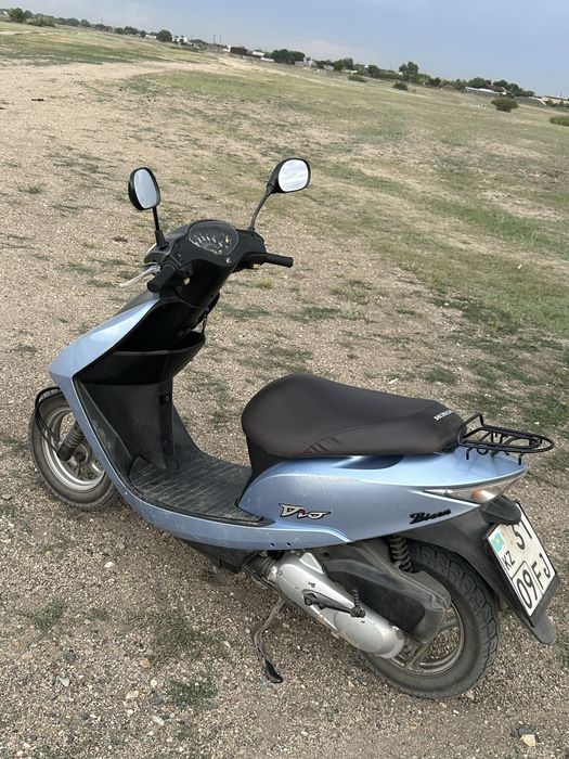 Продам скутер Хонда