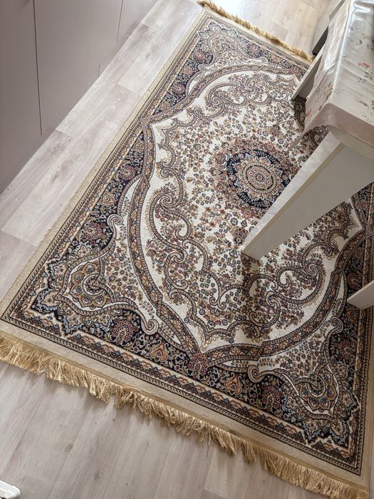 Ковер шерстиной Турецкий