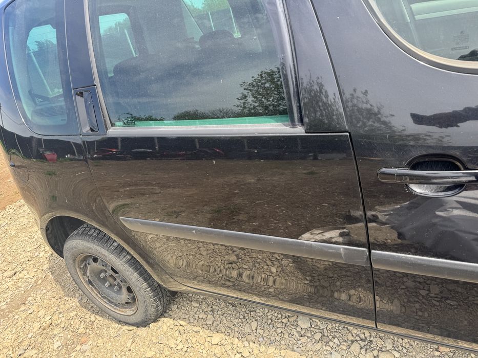 Usa usi skoda roomster negru
