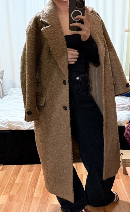 Palton lung teddy zara cu eticheta