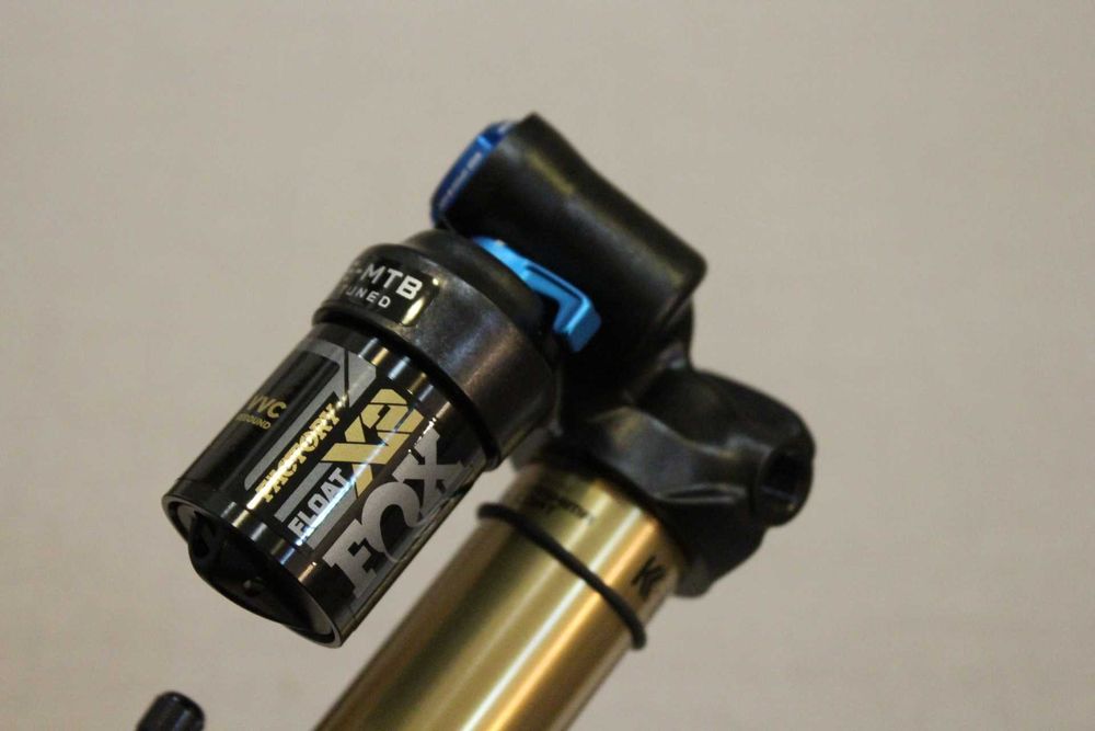 Amortizor FOX Float X2 Factory Trunnion 205x65 E-Tuned 2025