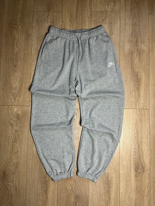 Панталон Nike Sportswear ново